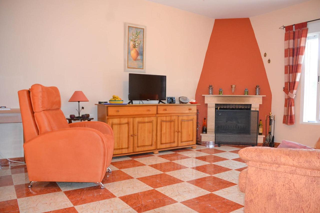Traumhaus Fuer 6 Personen Mit Spektakulaerem Privaten Pool Und Schoenem Ausblick In Die Natur Hozanejos Dış mekan fotoğraf